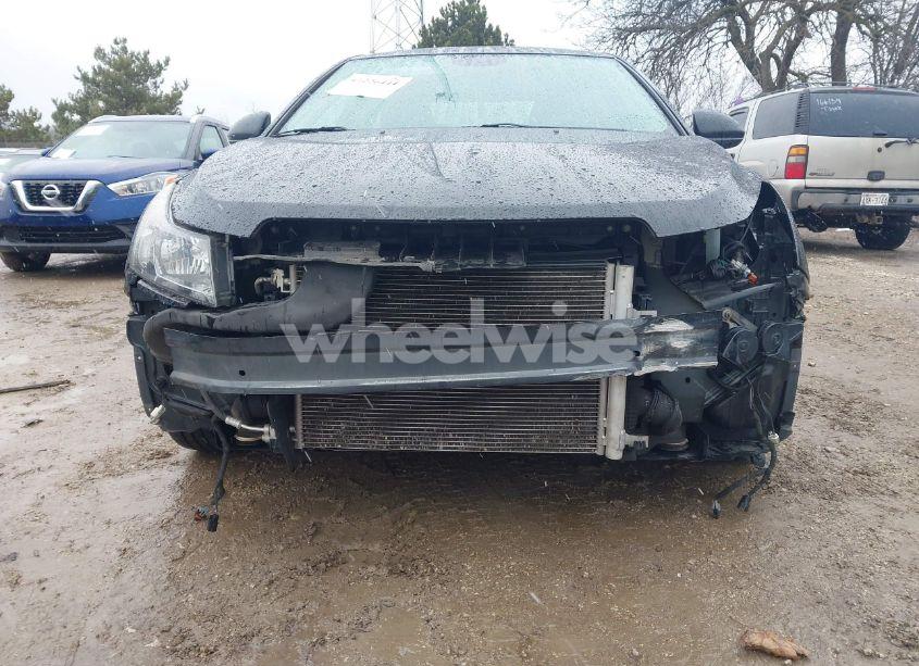 Photo 6 of 2015 Chevrolet Cruze LTZ (VIN 1G1PG5SB4F7232843)