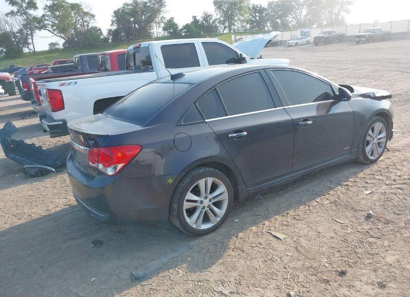 Photo 4 of 2015 Chevrolet Cruze LTZ (VIN 1G1PG5SB4F7247536)