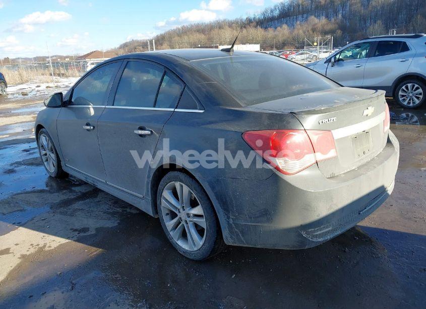 Photo 3 of 2013 Chevrolet Cruze LTZ (VIN 1G1PG5SB5D7212744)