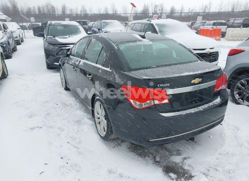 Photo 3 of 2015 Chevrolet Cruze LTZ (VIN 1G1PG5SB5F7121136)