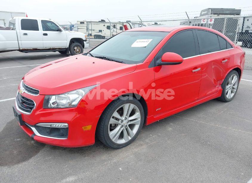 Photo 2 of 2015 Chevrolet Cruze LTZ (VIN 1G1PG5SB5F7125087)