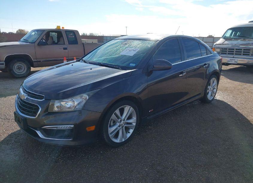 Photo 2 of 2015 Chevrolet Cruze LTZ (VIN 1G1PG5SB5F7156968)