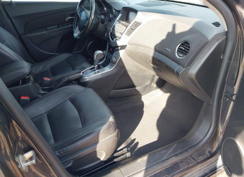 Photo 5 of 2015 Chevrolet Cruze LTZ (VIN 1G1PG5SB5F7156968)