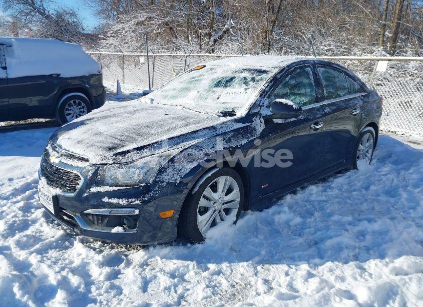 Photo 2 of 2015 Chevrolet Cruze LTZ (VIN 1G1PG5SB5F7184558)