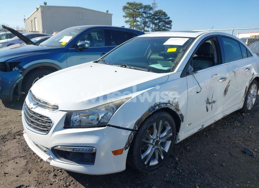 Photo 6 of 2015 Chevrolet Cruze LTZ (VIN 1G1PG5SB5F7240305)