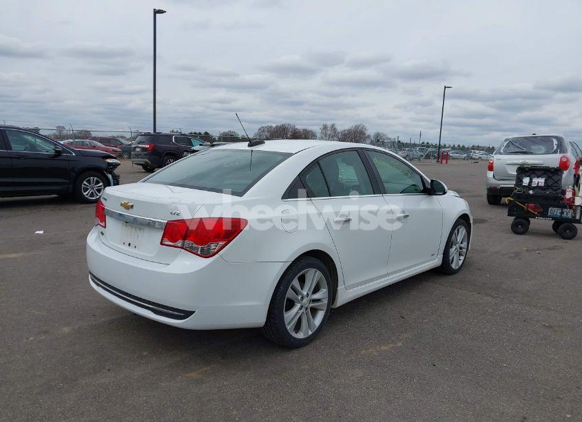 Photo 4 of 2015 Chevrolet Cruze LTZ (VIN 1G1PG5SB5F7293151)