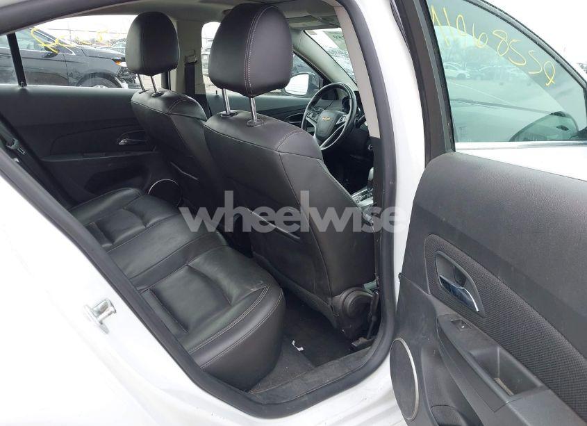 Photo 8 of 2015 Chevrolet Cruze LTZ (VIN 1G1PG5SB5F7293151)