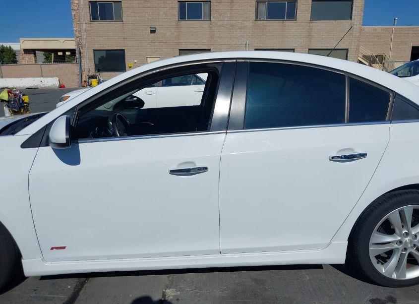 Photo 15 of 2015 Chevrolet Cruze LTZ (VIN 1G1PG5SB5F7300406)