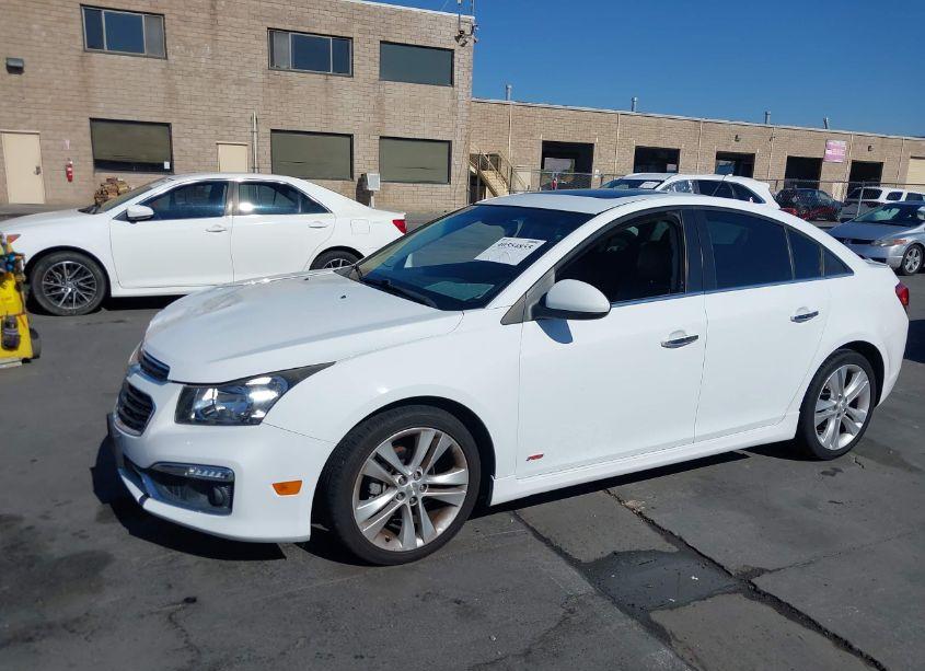 Photo 2 of 2015 Chevrolet Cruze LTZ (VIN 1G1PG5SB5F7300406)