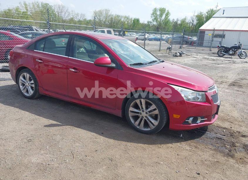 2014 Chevrolet Cruze LTZ (VIN 1G1PG5SB6E7310845) main photo