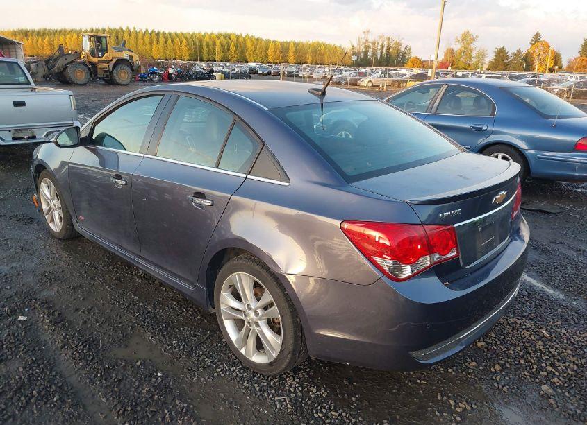 Photo 3 of 2014 Chevrolet Cruze LTZ (VIN 1G1PG5SB6E7319030)