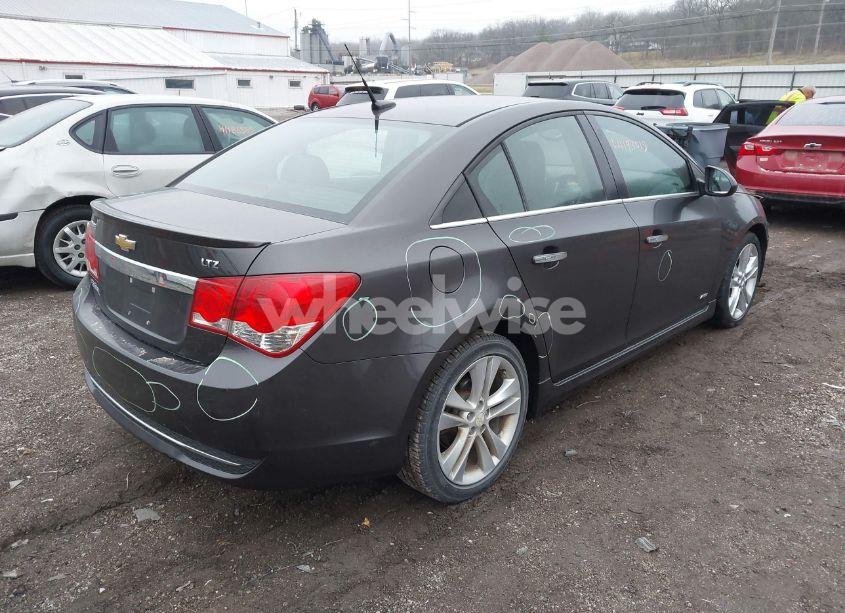 Photo 4 of 2014 Chevrolet Cruze LTZ (VIN 1G1PG5SB6E7370480)