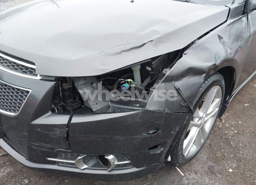 Photo 6 of 2014 Chevrolet Cruze LTZ (VIN 1G1PG5SB6E7370480)