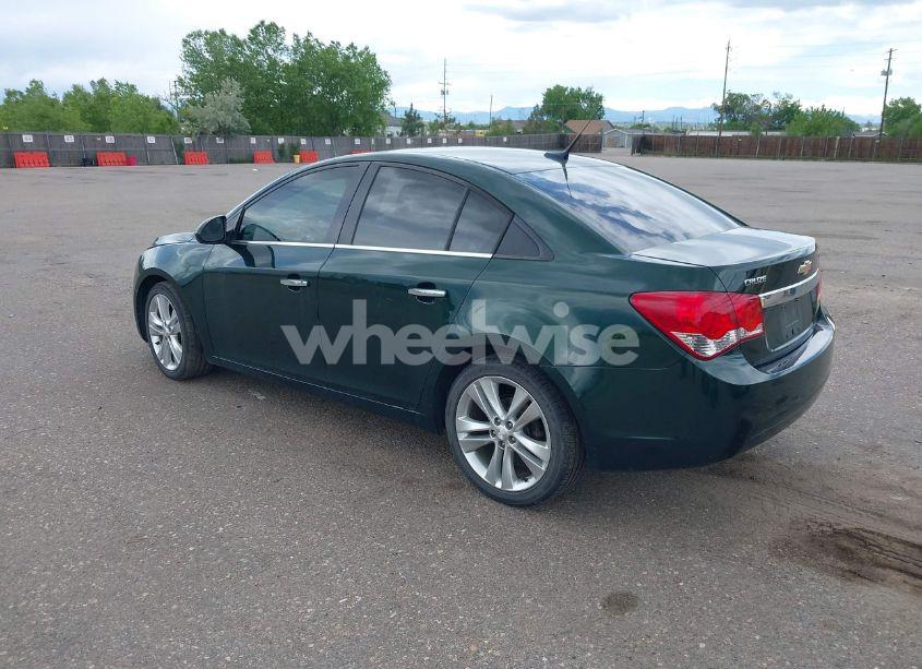 Photo 3 of 2014 Chevrolet Cruze LTZ (VIN 1G1PG5SB6E7376473)