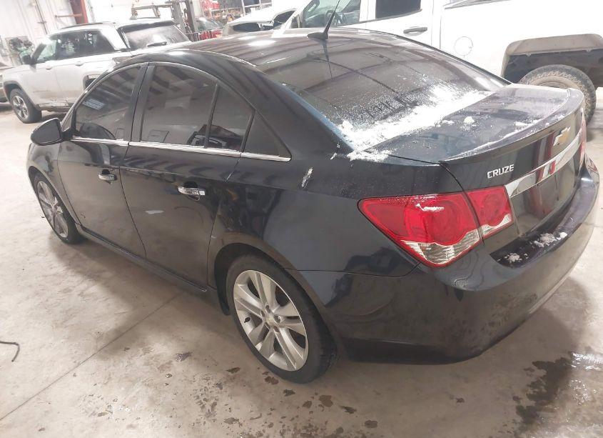 Photo 3 of 2014 Chevrolet Cruze LTZ (VIN 1G1PG5SB6E7381317)