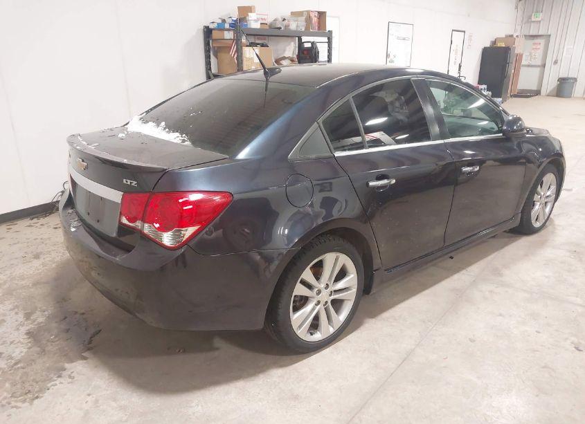 Photo 4 of 2014 Chevrolet Cruze LTZ (VIN 1G1PG5SB6E7381317)