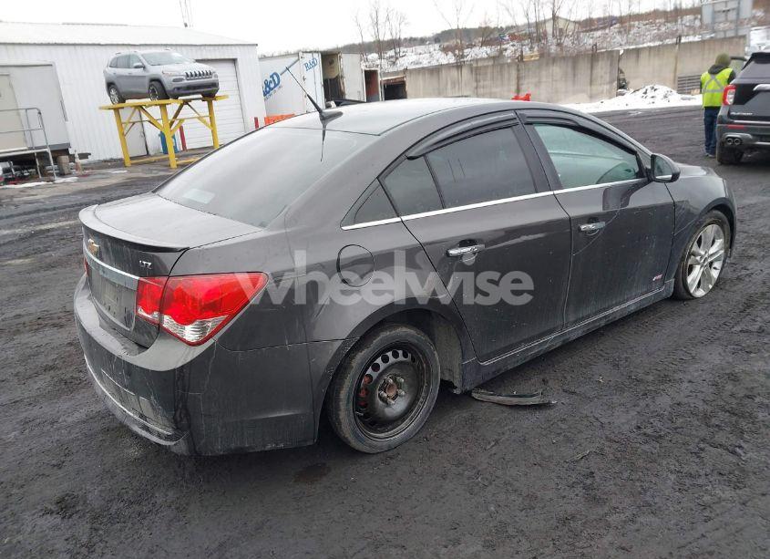 Photo 4 of 2014 Chevrolet Cruze LTZ (VIN 1G1PG5SB6E7390938)