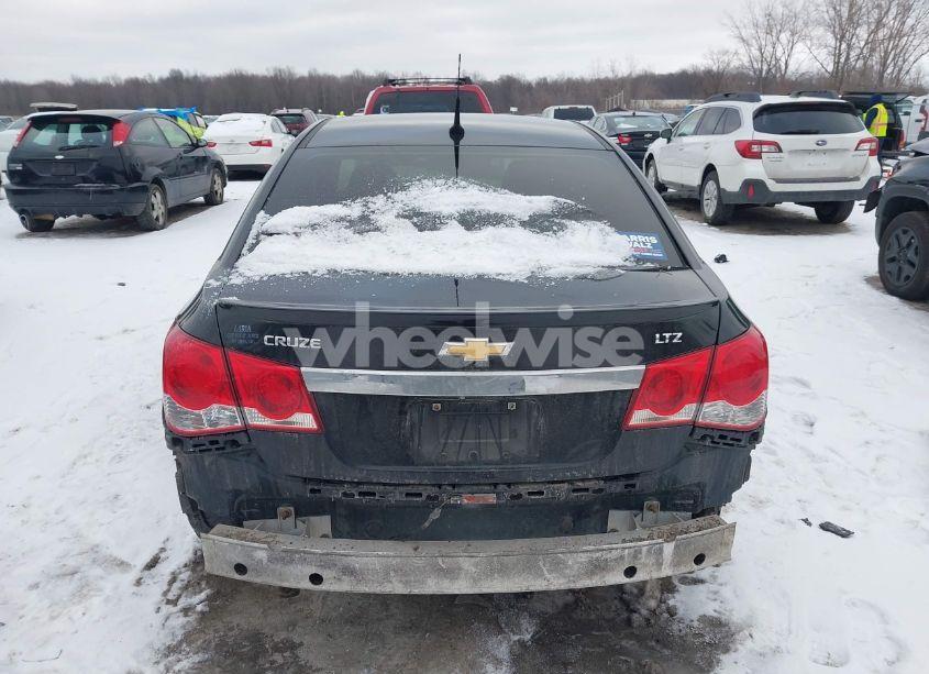 Photo 16 of 2014 Chevrolet Cruze LTZ (VIN 1G1PG5SB6E7477495)