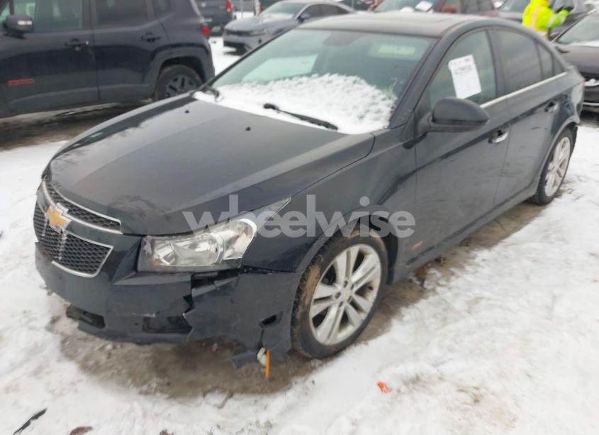 Photo 2 of 2014 Chevrolet Cruze LTZ (VIN 1G1PG5SB6E7477495)