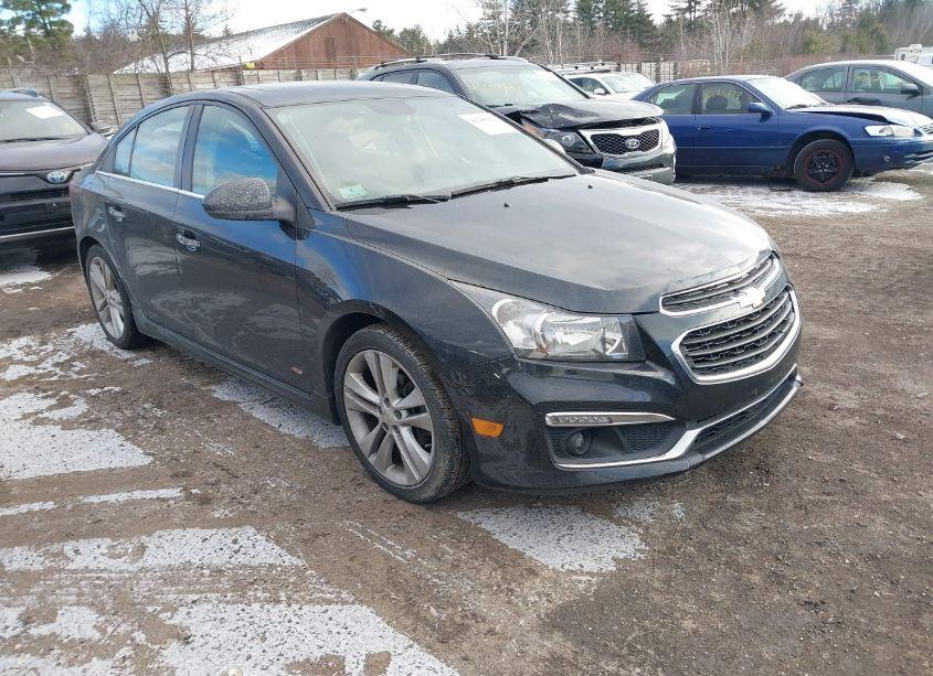 2015 Chevrolet Cruze LTZ (VIN 1G1PG5SB6F7132386) main photo