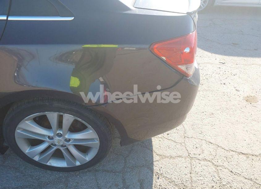 Photo 6 of 2015 Chevrolet Cruze LTZ (VIN 1G1PG5SB6F7186321)