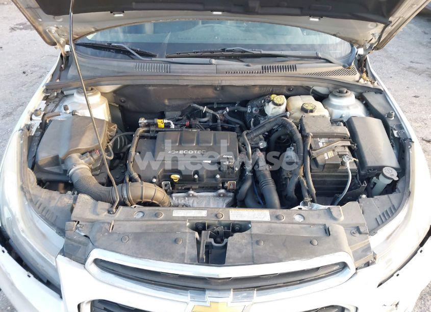 Photo 10 of 2015 Chevrolet Cruze LTZ (VIN 1G1PG5SB6F7211766)
