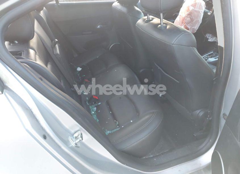 Photo 8 of 2015 Chevrolet Cruze LTZ (VIN 1G1PG5SB6F7211766)