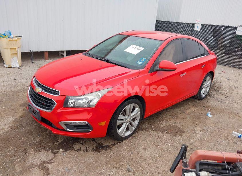 Photo 2 of 2015 Chevrolet Cruze LTZ (VIN 1G1PG5SB6F7220449)