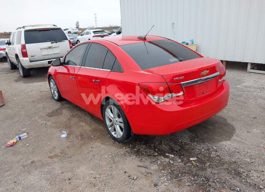 Photo 3 of 2015 Chevrolet Cruze LTZ (VIN 1G1PG5SB6F7220449)