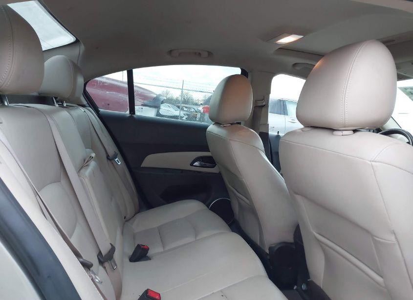 Photo 8 of 2015 Chevrolet Cruze LTZ (VIN 1G1PG5SB6F7225005)