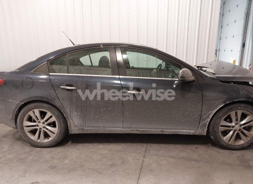 Photo 12 of 2014 Chevrolet Cruze LTZ (VIN 1G1PG5SB7E7148398)