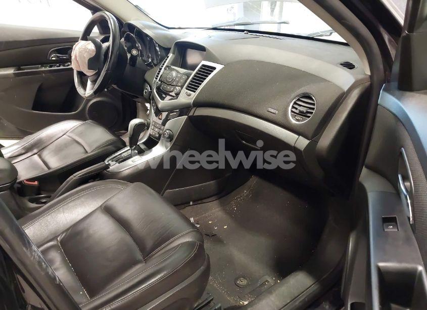 Photo 5 of 2014 Chevrolet Cruze LTZ (VIN 1G1PG5SB7E7148398)