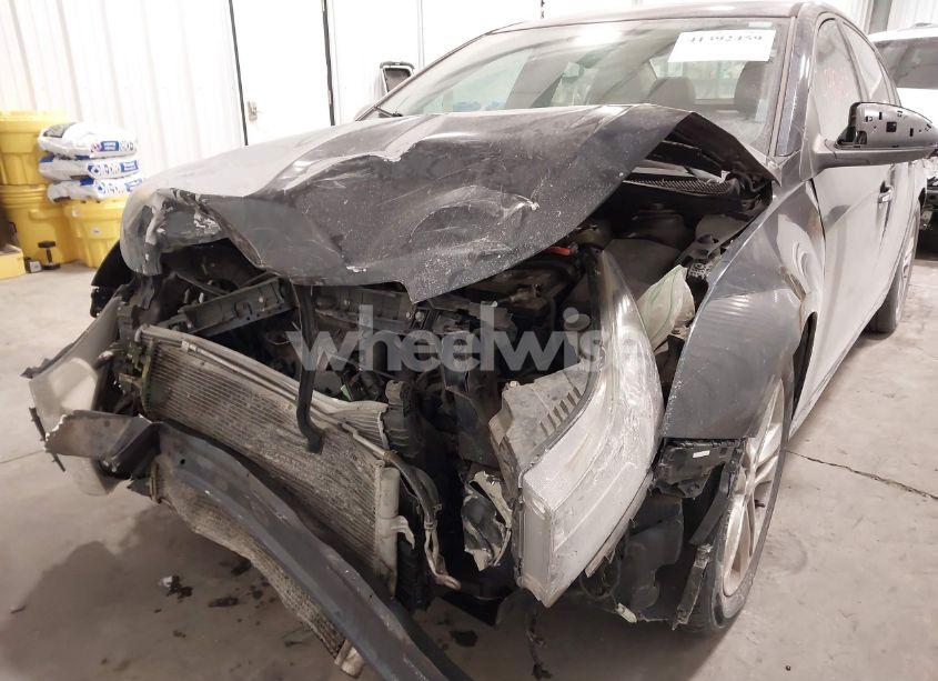 Photo 6 of 2014 Chevrolet Cruze LTZ (VIN 1G1PG5SB7E7148398)