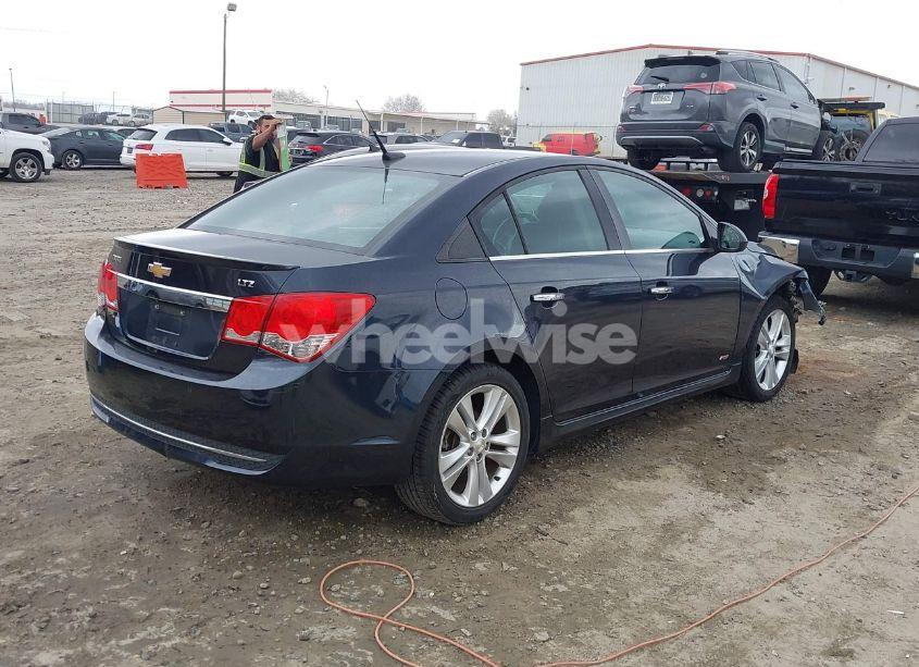Photo 4 of 2014 Chevrolet Cruze LTZ (VIN 1G1PG5SB7E7335060)