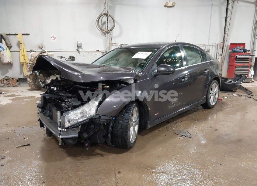 Photo 2 of 2014 Chevrolet Cruze LTZ (VIN 1G1PG5SB7E7414180)