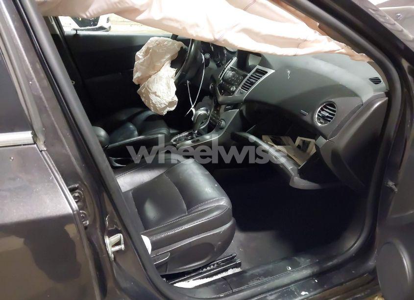 Photo 5 of 2014 Chevrolet Cruze LTZ (VIN 1G1PG5SB7E7414180)