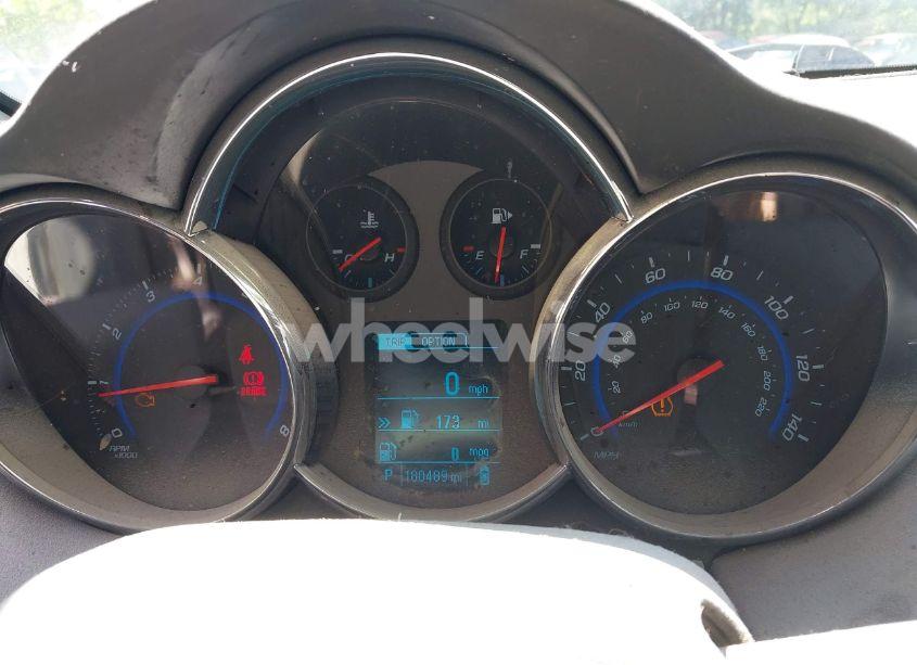 Photo 7 of 2015 Chevrolet Cruze LTZ (VIN 1G1PG5SB7F7227670)