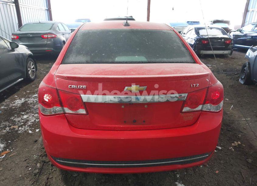 Photo 16 of 2015 Chevrolet Cruze LTZ (VIN 1G1PG5SB7F7276061)