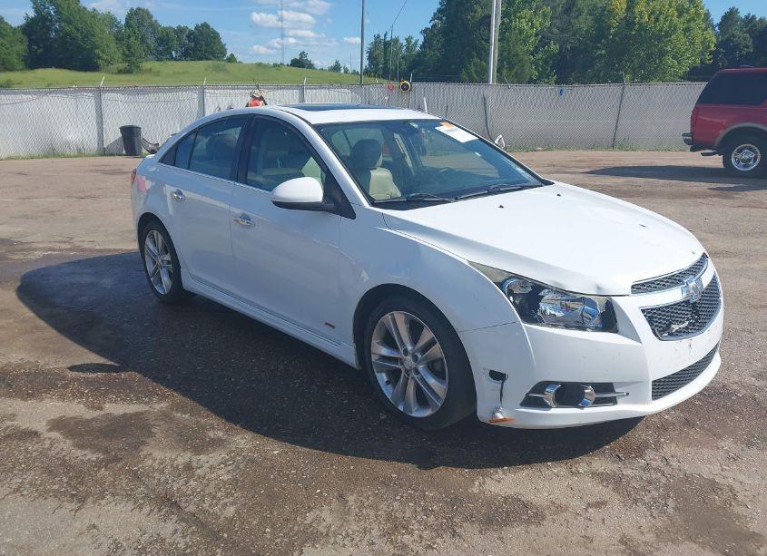 2014 Chevrolet Cruze LTZ (VIN 1G1PG5SB8E7290064) main photo