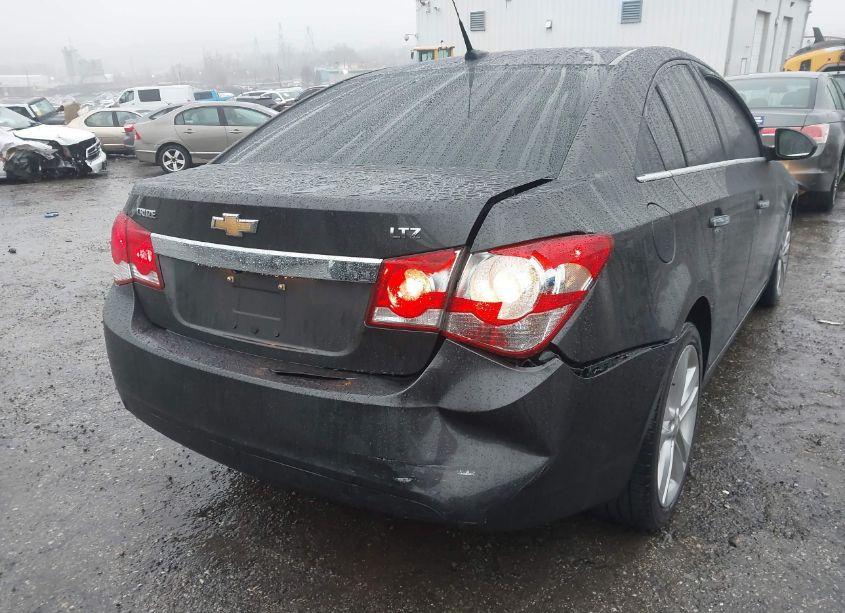 Photo 6 of 2014 Chevrolet Cruze LTZ (VIN 1G1PG5SB8E7390715)