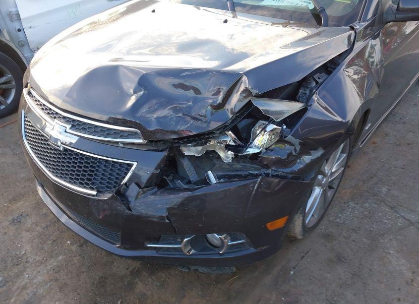 Photo 6 of 2014 Chevrolet Cruze LTZ (VIN 1G1PG5SB8E7395395)