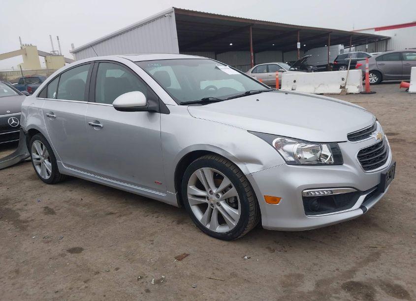 2015 Chevrolet Cruze LTZ (VIN 1G1PG5SB8F7132678) main photo