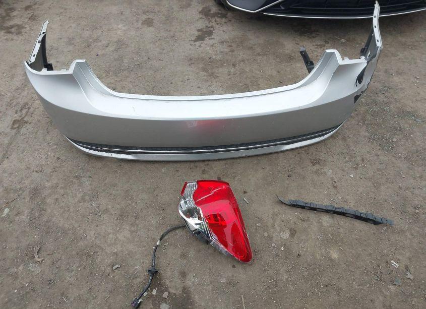 Photo 12 of 2015 Chevrolet Cruze LTZ (VIN 1G1PG5SB8F7132678)