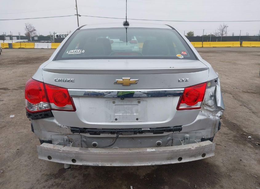 Photo 17 of 2015 Chevrolet Cruze LTZ (VIN 1G1PG5SB8F7132678)