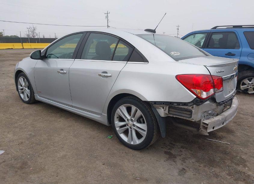 Photo 3 of 2015 Chevrolet Cruze LTZ (VIN 1G1PG5SB8F7132678)