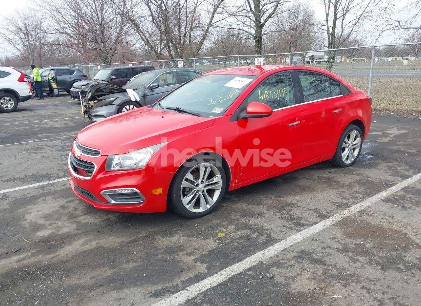 Photo 2 of 2015 Chevrolet Cruze LTZ (VIN 1G1PG5SB8F7166233)