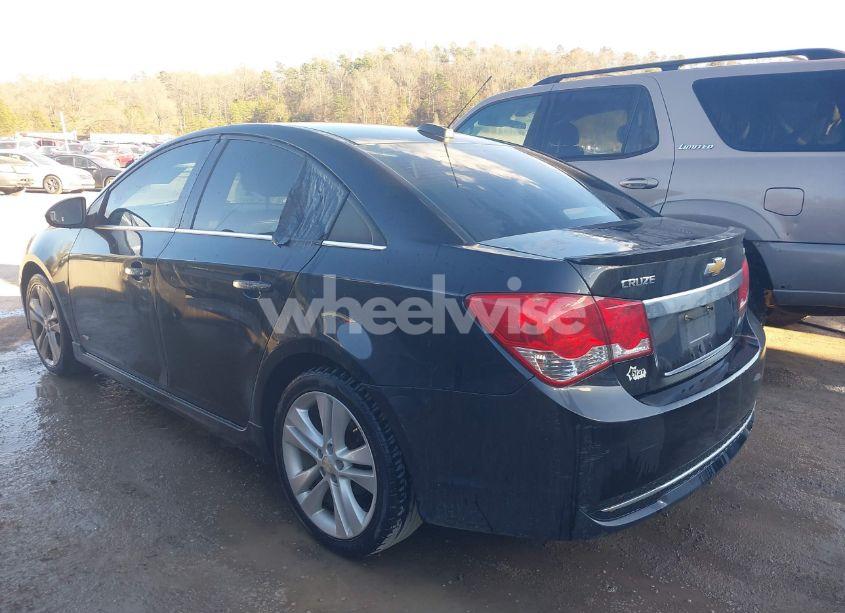 Photo 3 of 2015 Chevrolet Cruze LTZ (VIN 1G1PG5SB8F7217875)
