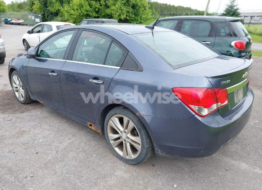 Photo 3 of 2013 Chevrolet Cruze LTZ (VIN 1G1PG5SB9D7106443)