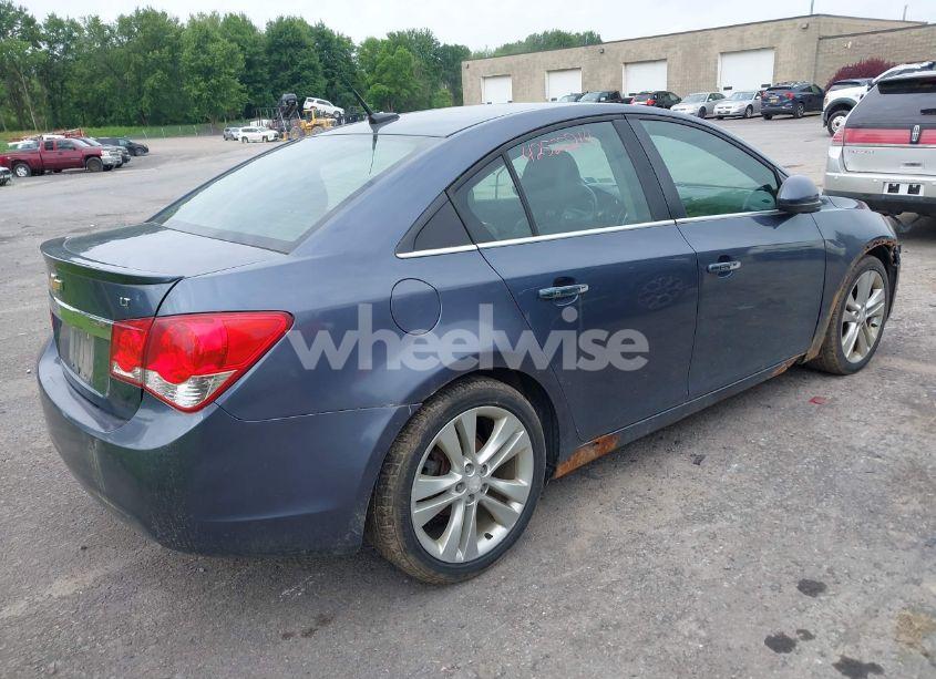 Photo 4 of 2013 Chevrolet Cruze LTZ (VIN 1G1PG5SB9D7106443)
