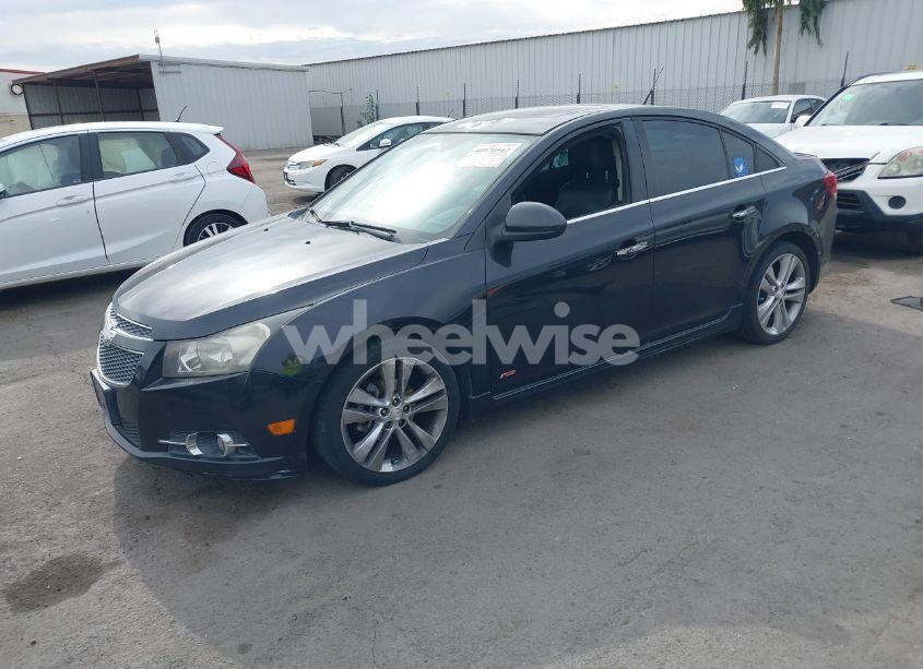 Photo 2 of 2013 Chevrolet Cruze LTZ (VIN 1G1PG5SB9D7193874)